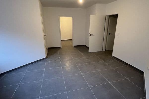 Pronájem bytu 2+1 45 m², Am Brögel 4, Wupperetal Pronájem bytu 2+1 45 m², Am Brögel 4, Wupperetal