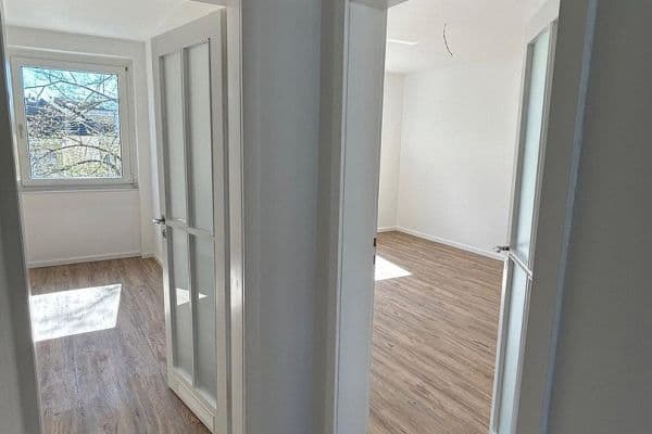 Pronájem bytu 3+1 65 m², Bonn Pronájem bytu 3+1 65 m², Bonn