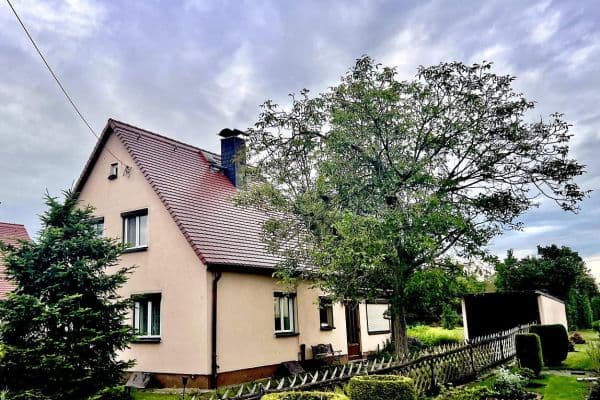 Prodej domu 108 m², pozemek 910 m², Dresden, Sasko Prodej domu 108 m², pozemek 910 m², Dresden, Sasko