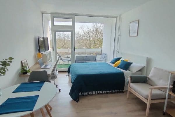 Pronájem bytu 1+1 25 m², Kreuzhofstr. 10, München, Bavorsko Pronájem bytu 1+1 25 m², Kreuzhofstr. 10, München, Bavorsko