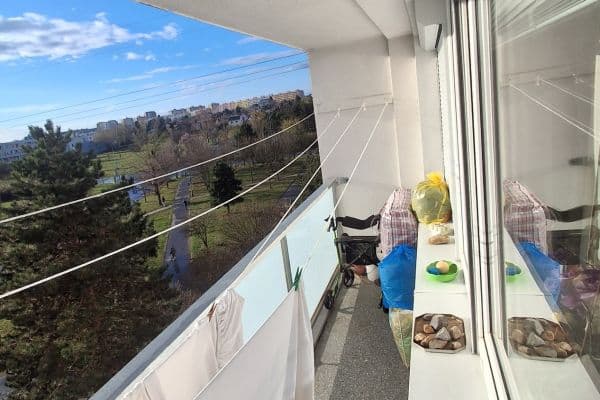 Prodej bytu 2+kk 44 m², Kurčatovova, Praha Prodej bytu 2+kk 44 m², Kurčatovova, Praha