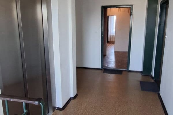 Prodej bytu 2+kk 45 m², Amforová, Praha Prodej bytu 2+kk 45 m², Amforová, Praha