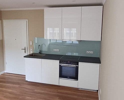 Pronájem bytu 2+1 33 m², Kaiserstraße 4a, Rüdesheim am Rhein Pronájem bytu 2+1 33 m², Kaiserstraße 4a, Rüdesheim am Rhein