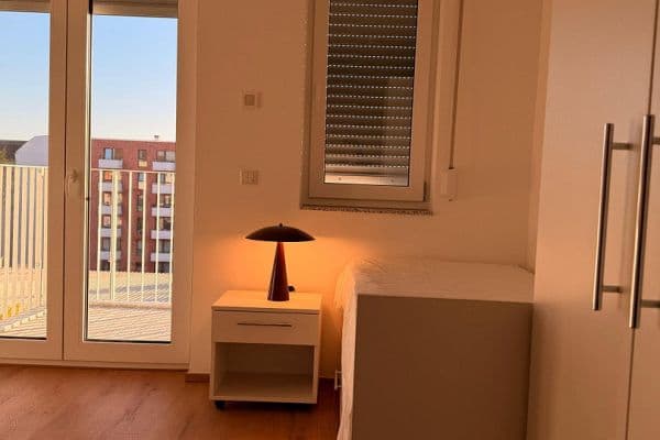 Pronájem bytu 1+1 25 m², Berlin, Berlín Pronájem bytu 1+1 25 m², Berlin, Berlín