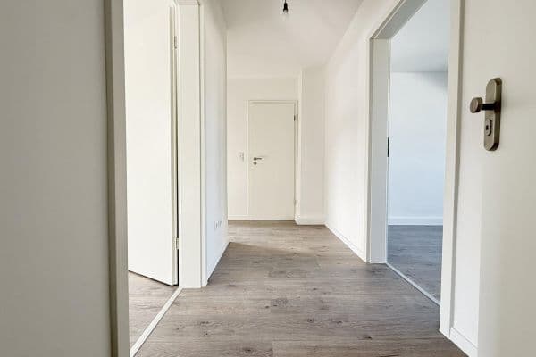 Pronájem bytu 3+1 82 m², Hochstr. 90, Hagen Pronájem bytu 3+1 82 m², Hochstr. 90, Hagen