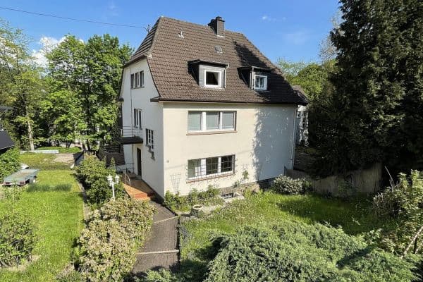 Prodej domu 482 m², pozemek 1.733 m², Hindenburgstr. 57 und 59, Gummersbach Prodej domu 482 m², pozemek 1.733 m², Hindenburgstr. 57 und 59, Gummersbach