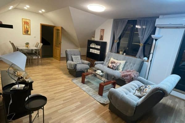 Pronájem bytu 3+1 115 m², Dehtínská, Praha Pronájem bytu 3+1 115 m², Dehtínská, Praha