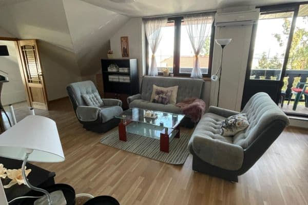 Pronájem bytu 3+1 115 m², Dehtínská, Praha Pronájem bytu 3+1 115 m², Dehtínská, Praha