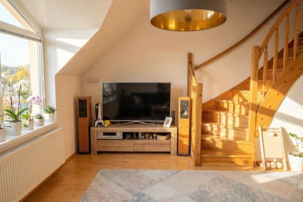 Pronájem bytu 3+kk 84 m², Žichlínská, Praha Pronájem bytu 3+kk 84 m², Žichlínská, Praha