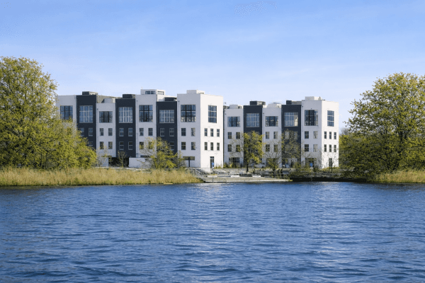 Pronájem domu 200 m², pozemek 246 m², Charlotte-Salomon-Hain 9, Berlin, Berlín Pronájem domu 200 m², pozemek 246 m², Charlotte-Salomon-Hain 9, Berlin, Berlín