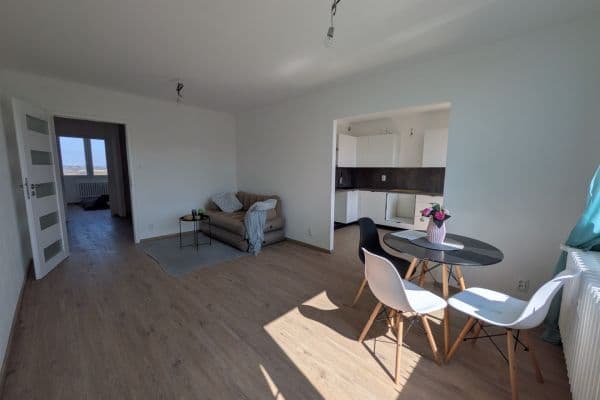 Prodej bytu 3+1 69 m², Rubensova, Praha Prodej bytu 3+1 69 m², Rubensova, Praha