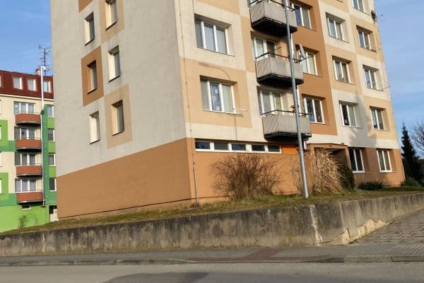 Prodej bytu 3+1 60 m², Sídliště T. G. Masaryka, Kardašova Řečice Prodej bytu 3+1 60 m², Sídliště T. G. Masaryka, Kardašova Řečice