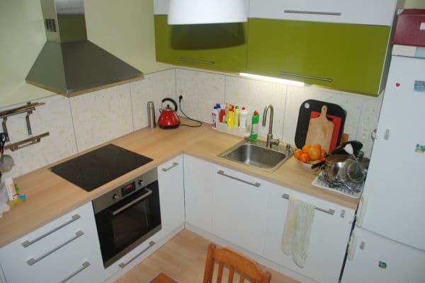 Pronájem bytu 3+1 68 m², Nad Štolami, Odolena Voda Pronájem bytu 3+1 68 m², Nad Štolami, Odolena Voda