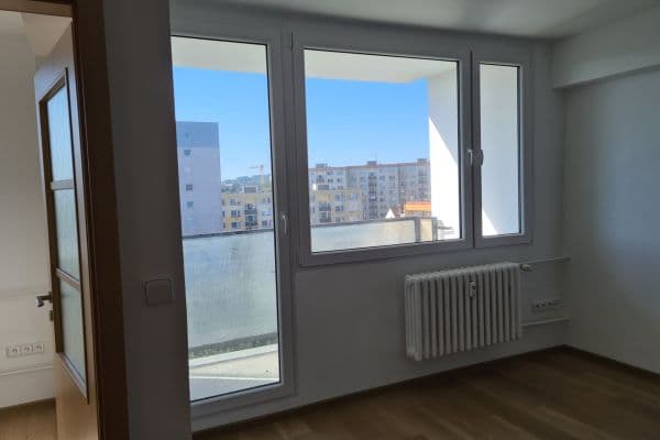 Pronájem bytu 3+1 56 m², M. Kudeříkové, Benešov, Středočeský kraj Pronájem bytu 3+1 56 m², M. Kudeříkové, Benešov, Středočeský kraj