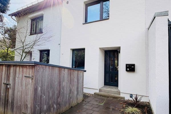 Prodej domu 100 m², pozemek 124 m², Döringweg 7d, Hamburg, Hamburg Prodej domu 100 m², pozemek 124 m², Döringweg 7d, Hamburg, Hamburg