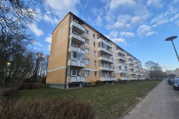 Prodej bytu 3+1 63 m², Brahestraße 13, Rostock, Mecklenburg-Vorpommern Prodej bytu 3+1 63 m², Brahestraße 13, Rostock, Mecklenburg-Vorpommern