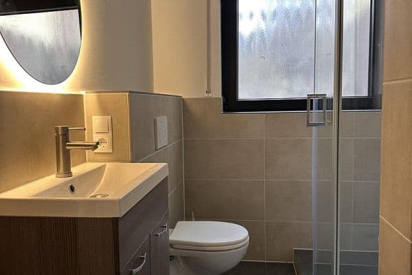 Pronájem bytu 2+1 51 m², Parkstrasse 25, Ehlscheid Pronájem bytu 2+1 51 m², Parkstrasse 25, Ehlscheid