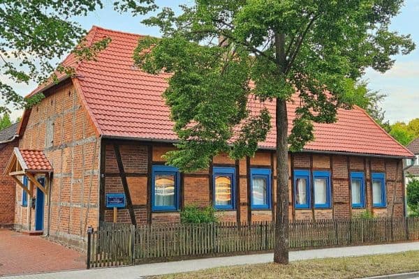 Pronájem domu 133 m², pozemek 568 m², Schwarmstedt Pronájem domu 133 m², pozemek 568 m², Schwarmstedt