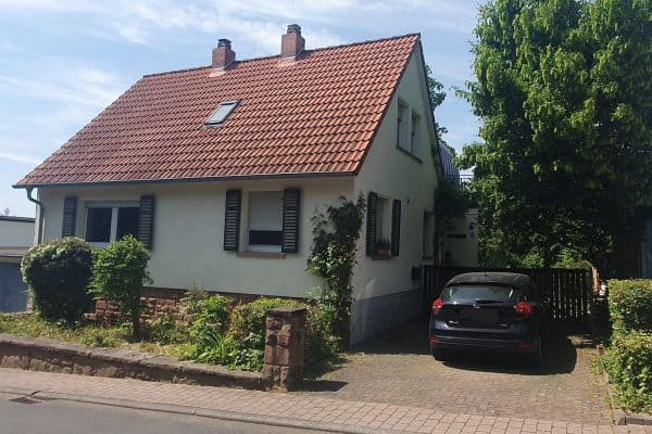 Prodej domu 183 m², pozemek 975 m², Linsengericht-Altenhaßlau Prodej domu 183 m², pozemek 975 m², Linsengericht-Altenhaßlau