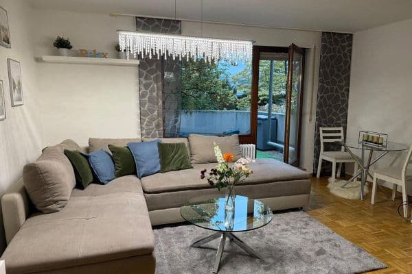 Pronájem bytu 1+1 38 m², Mönchstraße 9, Stuttgart Pronájem bytu 1+1 38 m², Mönchstraße 9, Stuttgart