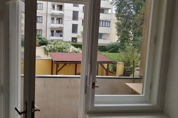 Pronájem bytu 1+1 58 m², Nerudova, Hradec Králové, Královéhradecký kraj Pronájem bytu 1+1 58 m², Nerudova, Hradec Králové, Královéhradecký kraj