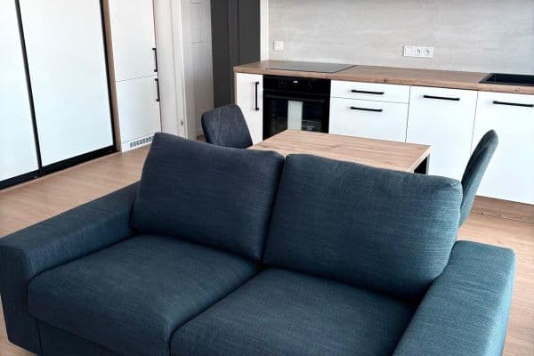 Pronájem bytu 1+kk 33 m², Tupolevova, Praha Pronájem bytu 1+kk 33 m², Tupolevova, Praha