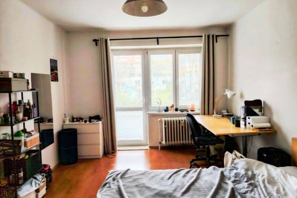 Pronájem bytu 3+1 71 m², Sámova, Praha Pronájem bytu 3+1 71 m², Sámova, Praha
