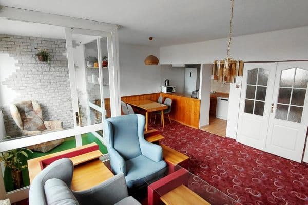 Pronájem bytu 3+kk 72 m², Hlivická, Praha Pronájem bytu 3+kk 72 m², Hlivická, Praha