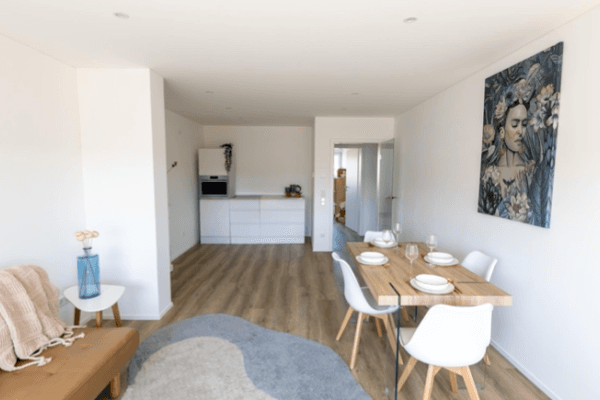 Pronájem bytu 3+1 76 m², Bahnhofstraße 4, Neustadt an der Aisch, Bavorsko Pronájem bytu 3+1 76 m², Bahnhofstraße 4, Neustadt an der Aisch, Bavorsko