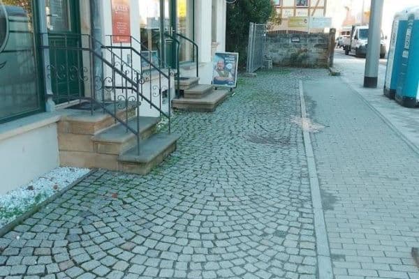 Pronájem bytu 4+1 86 m², Österreicher Str. 44, Dresden, Sasko Pronájem bytu 4+1 86 m², Österreicher Str. 44, Dresden, Sasko