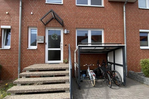 Prodej domu 99 m², pozemek 151 m², Ronnenberg, Dolní Sasko Prodej domu 99 m², pozemek 151 m², Ronnenberg, Dolní Sasko