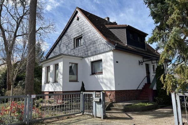 Prodej domu 194 m², pozemek 937 m², Berlin, Berlín Prodej domu 194 m², pozemek 937 m², Berlin, Berlín