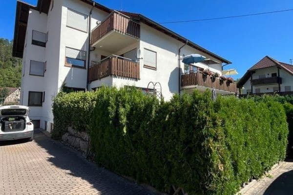 Prodej bytu 3+1 96 m², Neckartalstraße 32, Sulz Prodej bytu 3+1 96 m², Neckartalstraße 32, Sulz