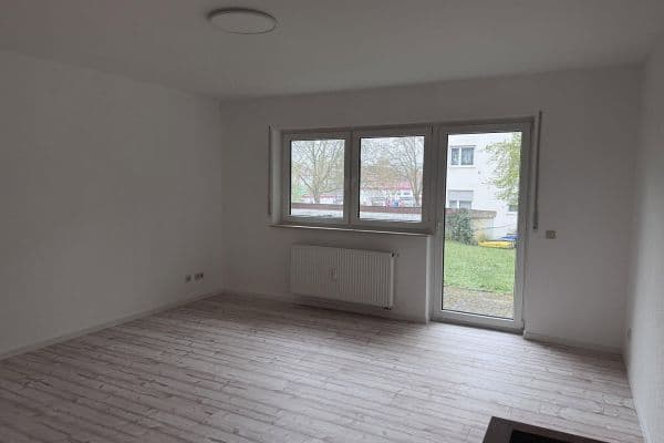 Pronájem bytu 1+1 40 m², Theodor Pixis Straße 8, Kaiserslautern, Porýní-Falc Pronájem bytu 1+1 40 m², Theodor Pixis Straße 8, Kaiserslautern, Porýní-Falc