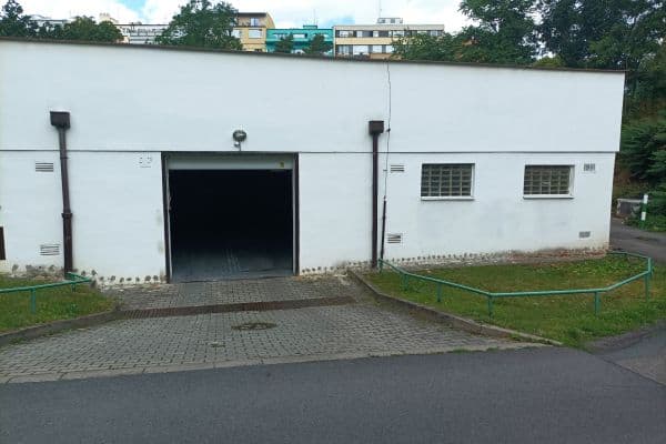 Pronájem garáže 20 m², Praha Pronájem garáže 20 m², Praha