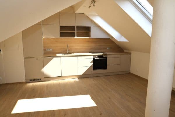 Pronájem bytu 2+kk 59 m², Šatrova, Praha Pronájem bytu 2+kk 59 m², Šatrova, Praha