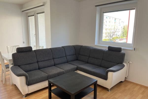 Pronájem bytu 2+kk 55 m², U Slovanky, Praha Pronájem bytu 2+kk 55 m², U Slovanky, Praha