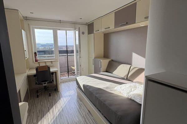 Pronájem bytu 1+1 21 m², Garching, Bavorsko Pronájem bytu 1+1 21 m², Garching, Bavorsko