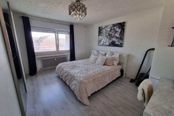 Prodej bytu 3+1 80 m², Eifelring 75, Euskirchen Prodej bytu 3+1 80 m², Eifelring 75, Euskirchen