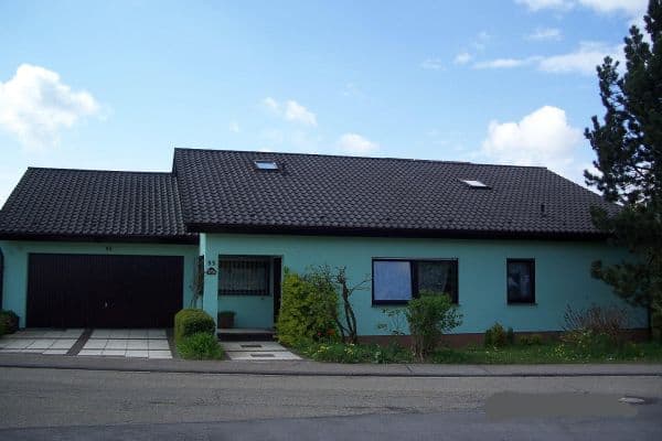 Pronájem bytu 2+1 80 m², Maulbronn-Zaisersweiher Pronájem bytu 2+1 80 m², Maulbronn-Zaisersweiher