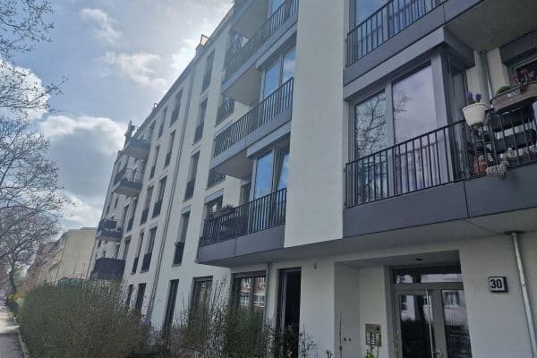 Prodej bytu 2+1 48 m², Berlin, Berlín Prodej bytu 2+1 48 m², Berlin, Berlín