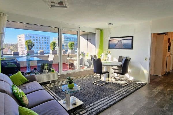 Prodej bytu 2+1 69 m², Reutlingen Prodej bytu 2+1 69 m², Reutlingen