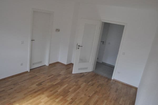 Pronájem bytu 2+1 50 m², Nürnberg, Bavorsko Pronájem bytu 2+1 50 m², Nürnberg, Bavorsko