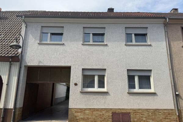 Prodej domu 149 m², pozemek 381 m², Engelstraße 6, Philippsburg Prodej domu 149 m², pozemek 381 m², Engelstraße 6, Philippsburg