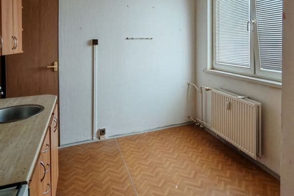 Prodej bytu 3+1 68 m², Na Výsluní, Prodej bytu 3+1 68 m², Na Výsluní,