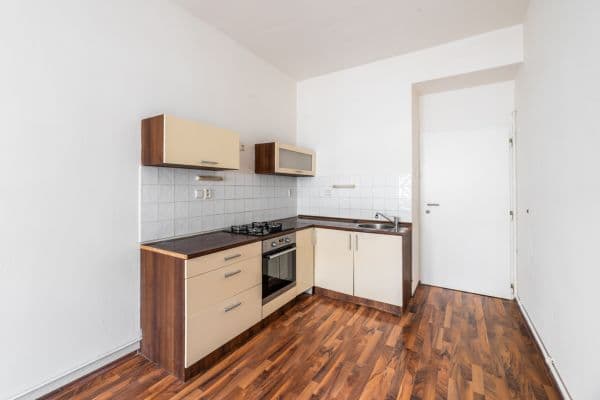 Prodej bytu 2+kk 52 m², Kloboučnická, Praha Prodej bytu 2+kk 52 m², Kloboučnická, Praha