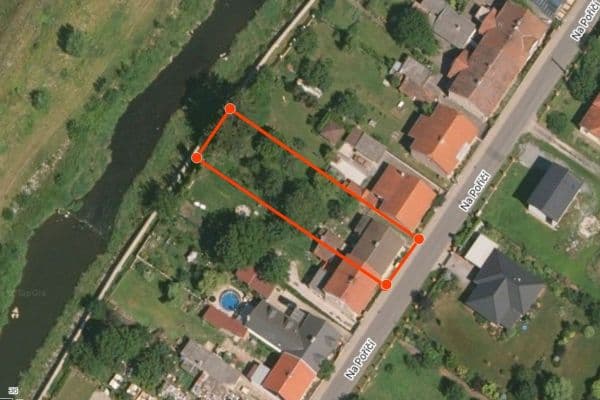 Prodej domu 90 m², pozemek 755 m², Na Poříčí, Králův Dvůr Prodej domu 90 m², pozemek 755 m², Na Poříčí, Králův Dvůr