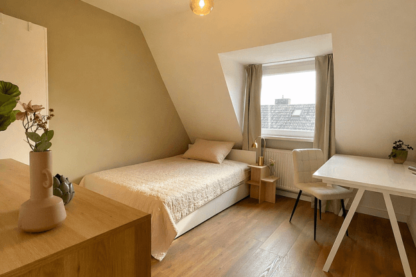 Pronájem bytu 3+1 72 m², Lübecker Straße 12, Dortmund, Severní Porýní-Vestfálsko Pronájem bytu 3+1 72 m², Lübecker Straße 12, Dortmund, Severní Porýní-Vestfálsko