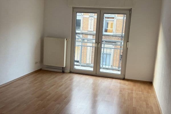 Pronájem bytu 3+1 96 m², Karlsruhe, Bádensko-Württembersko Pronájem bytu 3+1 96 m², Karlsruhe, Bádensko-Württembersko