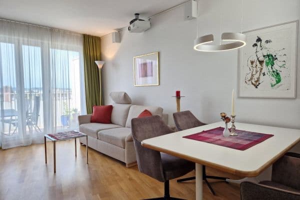 Prodej bytu 4+1 92 m², Landsberger Str. 1b, Germering, Bavorsko Prodej bytu 4+1 92 m², Landsberger Str. 1b, Germering, Bavorsko